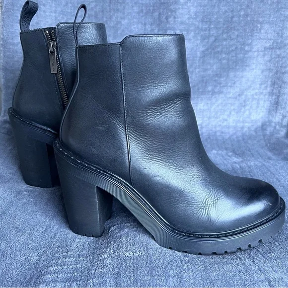 Dr. Martens Black Ankle Boots - Picture 15 of 16